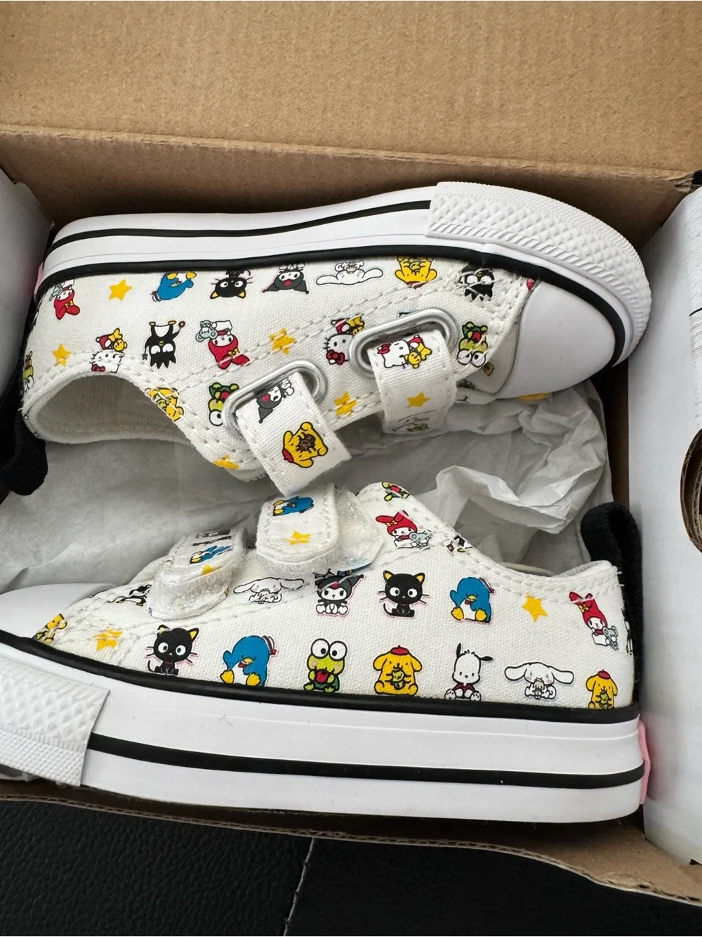 Converse playful white